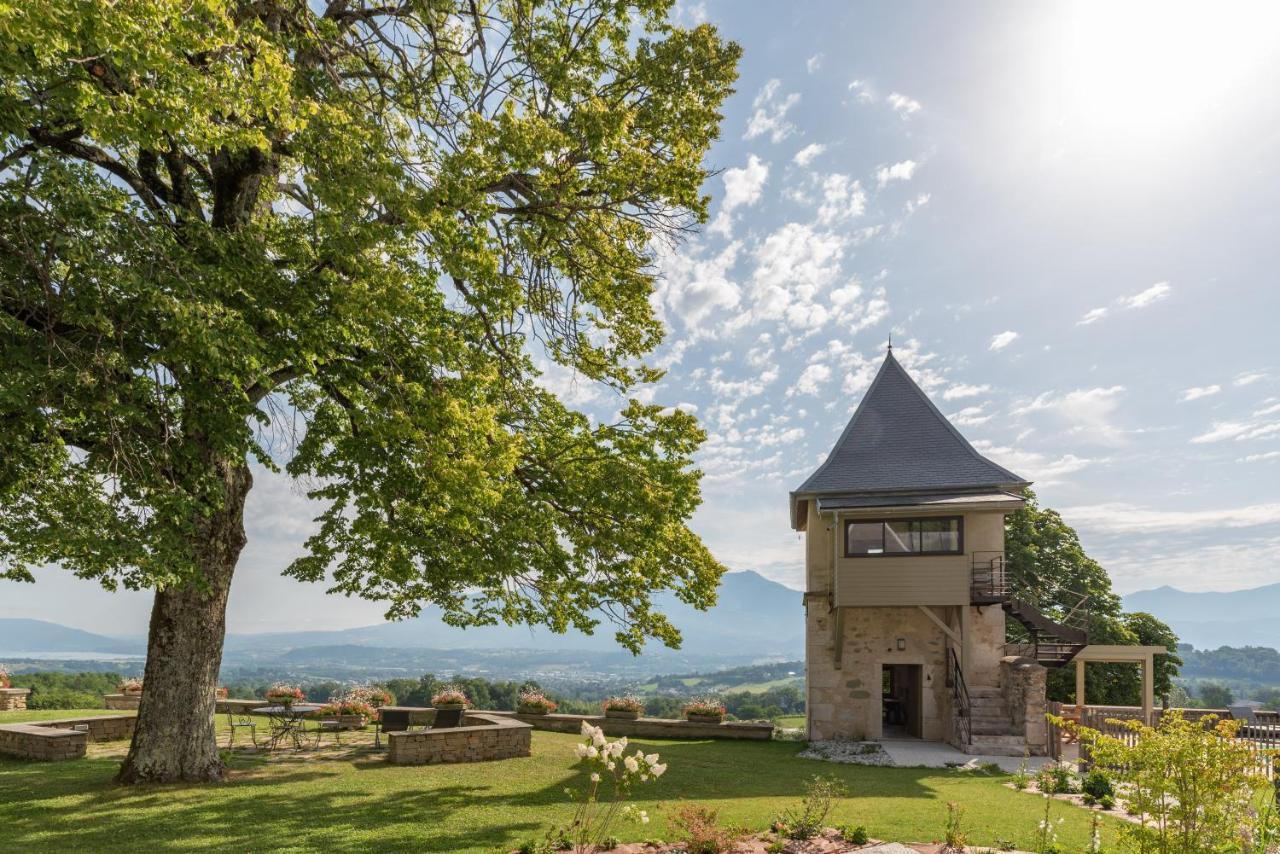 Les Tours Carrees Bed & Breakfast La Motte-Servolex Eksteriør bilde