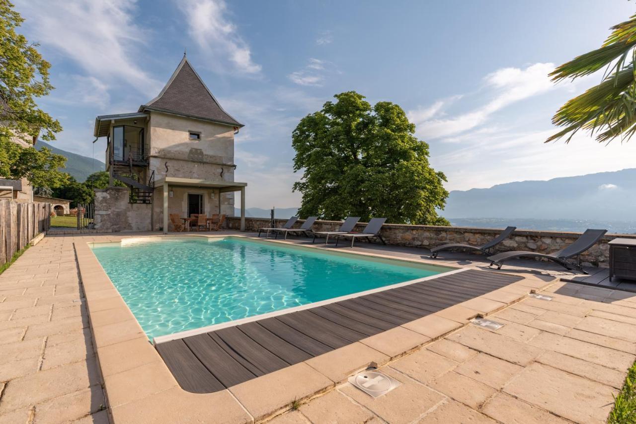 Les Tours Carrees Bed & Breakfast La Motte-Servolex Eksteriør bilde