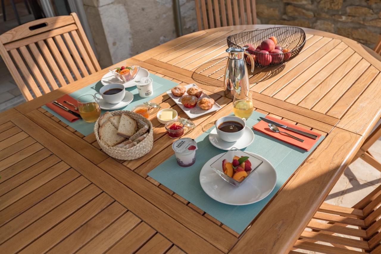 Les Tours Carrees Bed & Breakfast La Motte-Servolex Eksteriør bilde